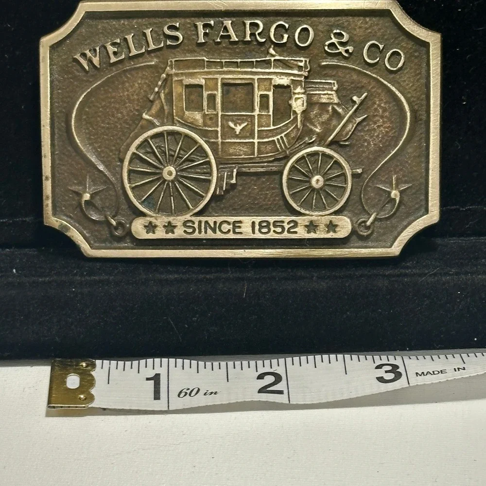 Vintage 1973 Wells Fargo & Co Stagecoach Belt Buckle Brass LH248 Western 3.25in